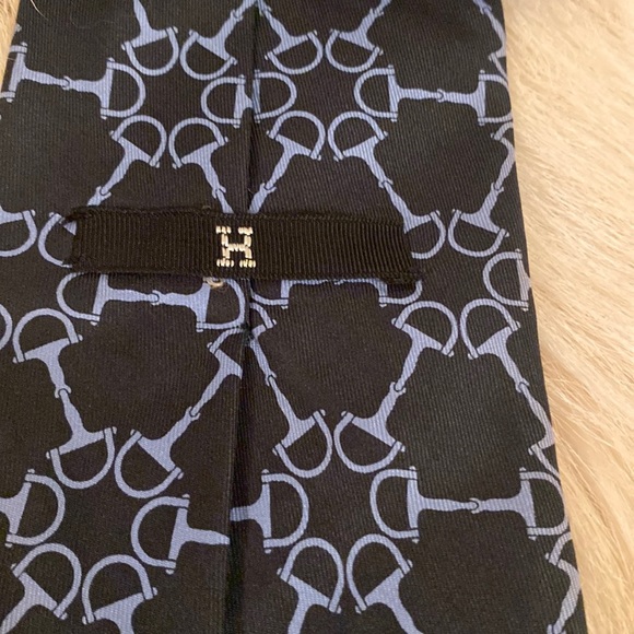Iconic equestrian themed Hermès slim silk tie - Picture 7 of 14